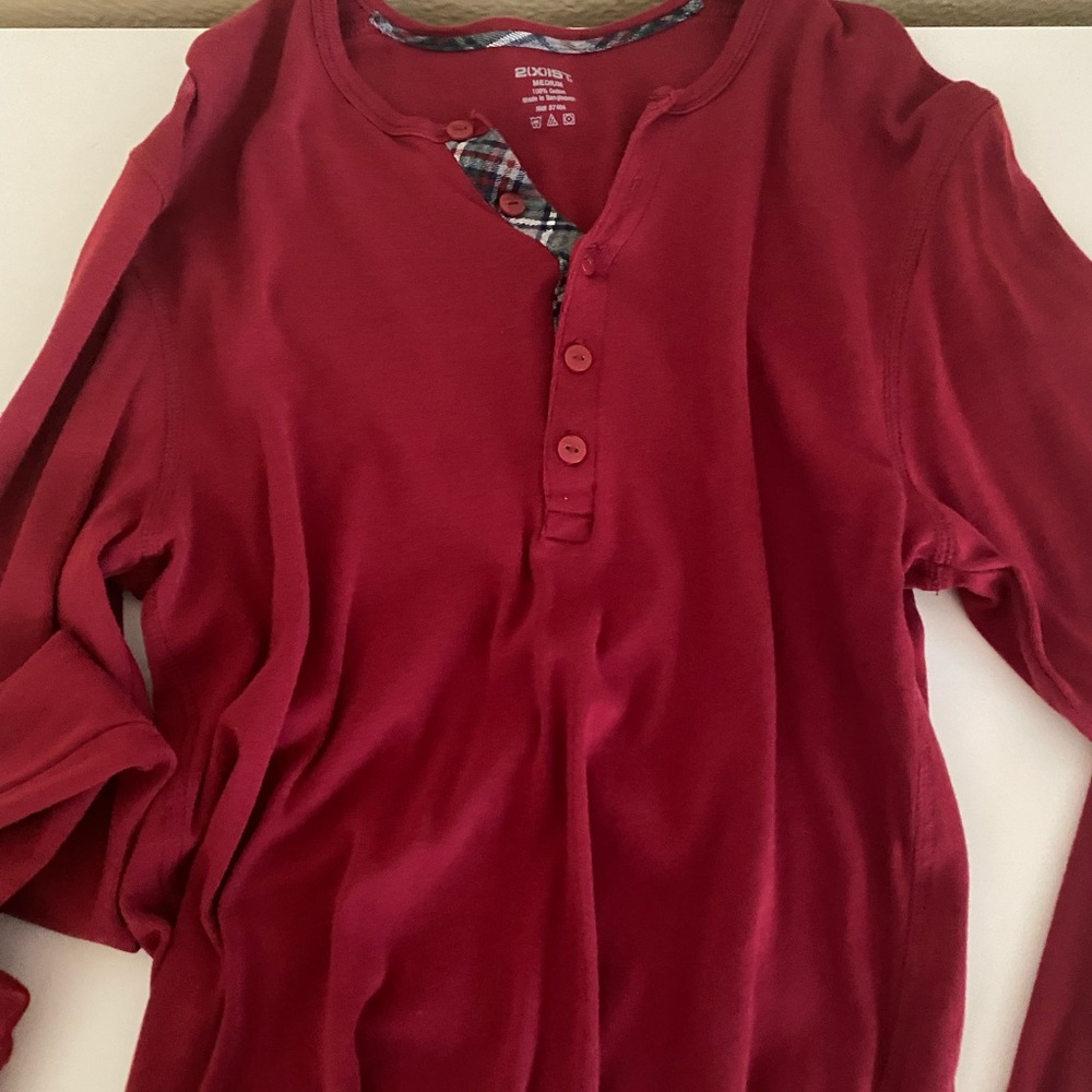 2XIST Button down T-shirt